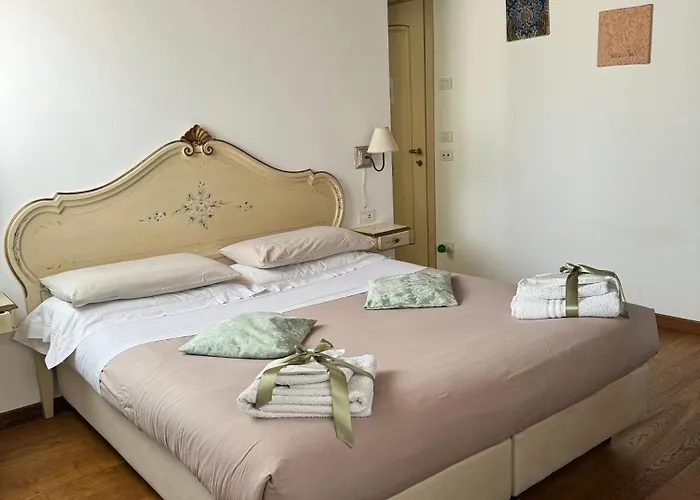 Alloggi Ai Tessitori Otel